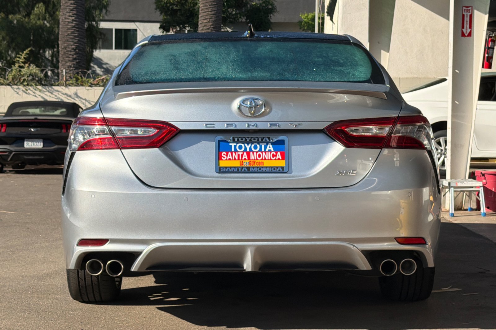 Used 2018 Toyota Camry XSE FWD image 5