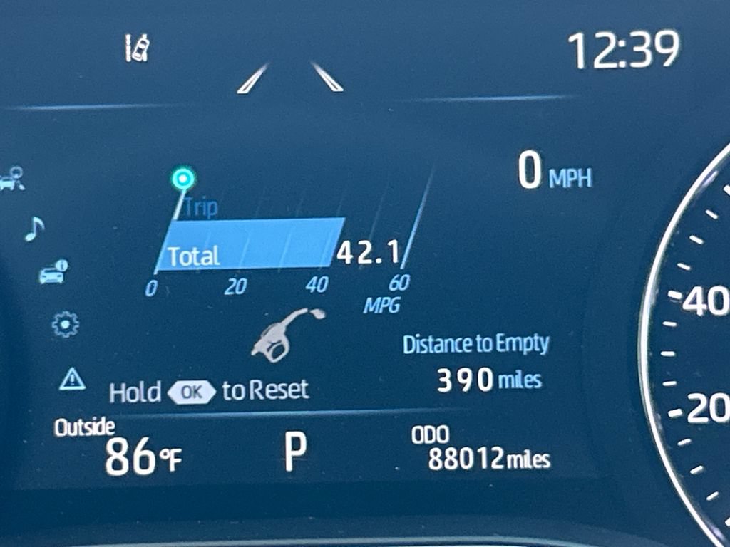 Certified 2021 Toyota Avalon XLE FWD image 18