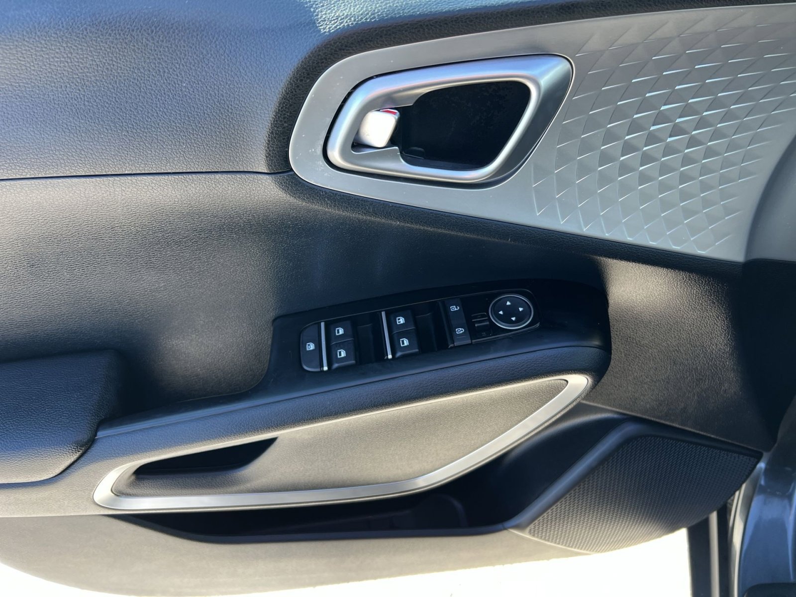 Used 2022 Kia Soul LX w/ Technology Package image 14