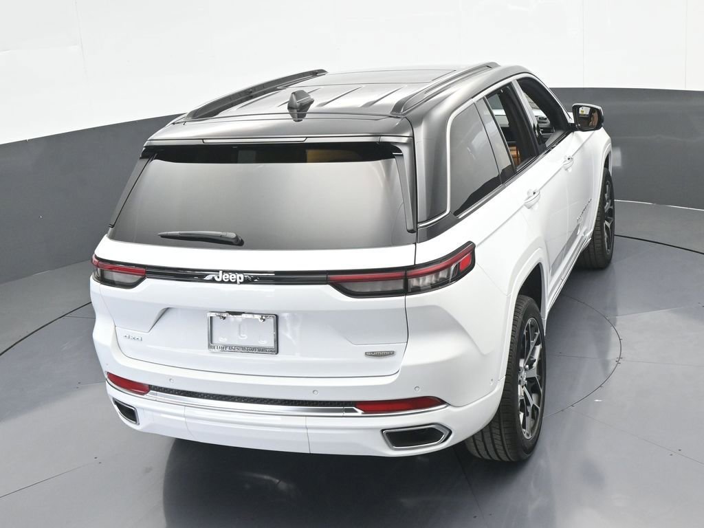 New 2025 Jeep Grand Cherokee Summit image 56