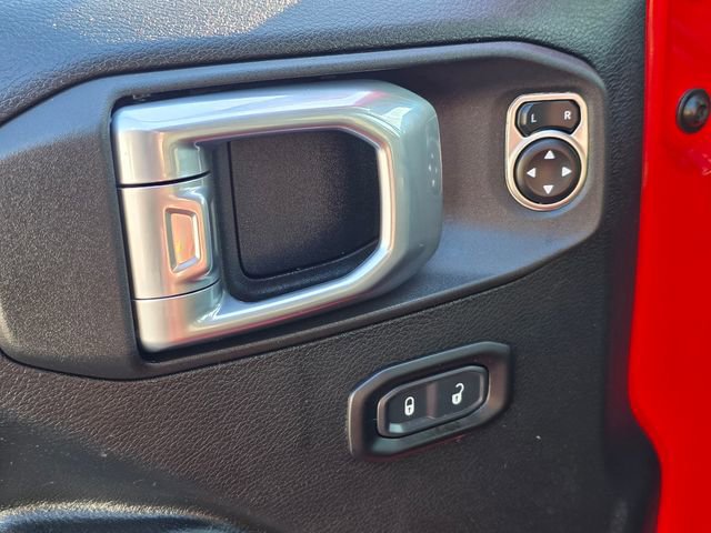 Used 2021 Jeep Gladiator Willys image 25