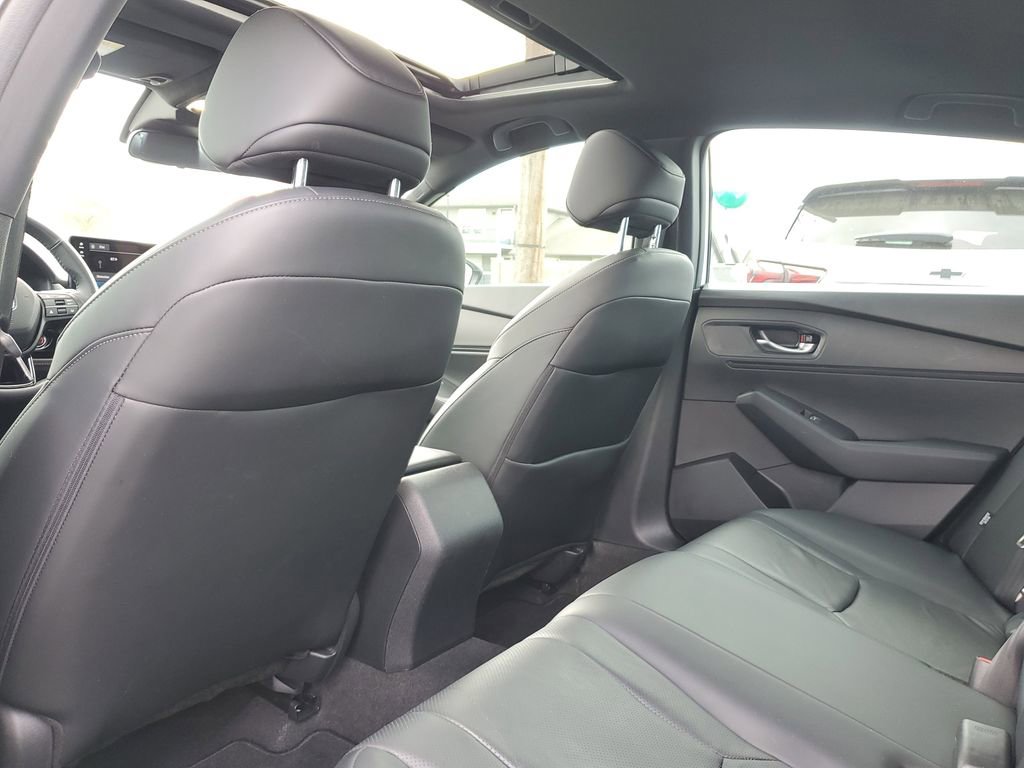 Used 2024 Honda Accord Sport image 9