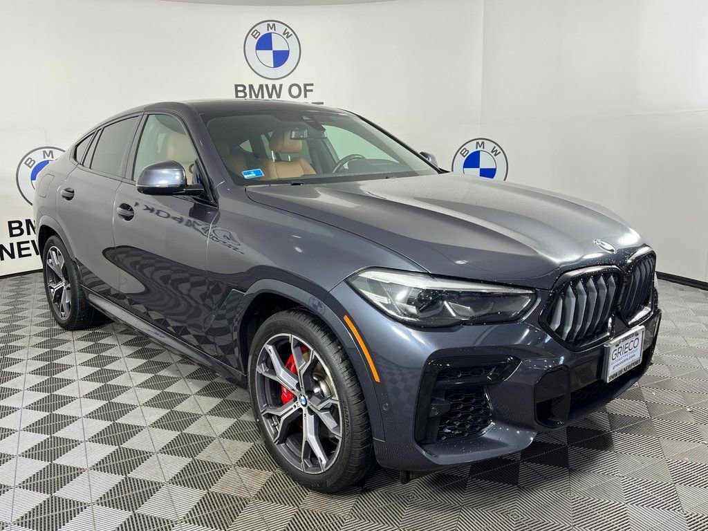 Used 2022 BMW X6 xDrive40i w/ M Sport Package