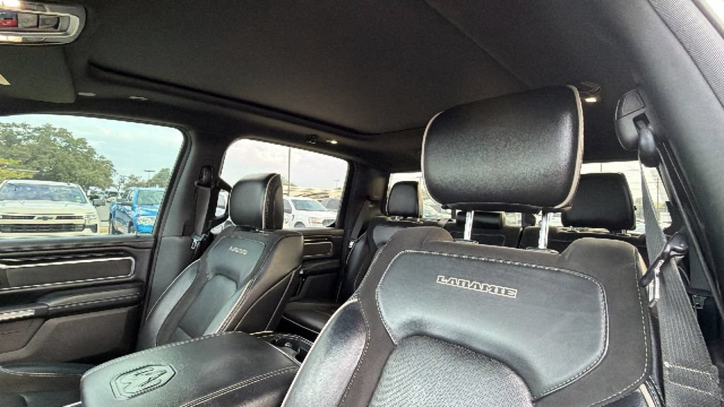 Used 2021 RAM 1500 Laramie AWD/4WD image 16