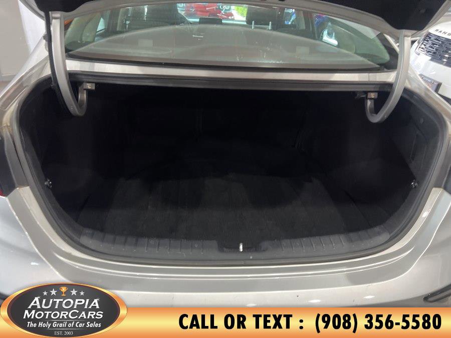 Used 2020 Kia Forte LXS FWD image 18