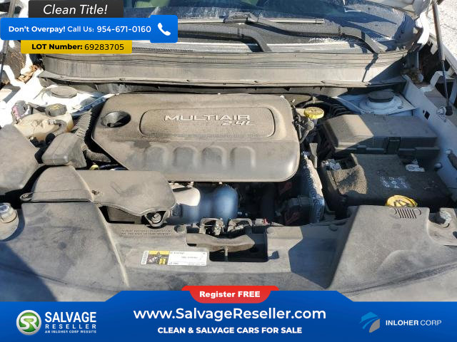 Used 2018 Jeep Cherokee Latitude w/ Cold Weather Group FWD image 16