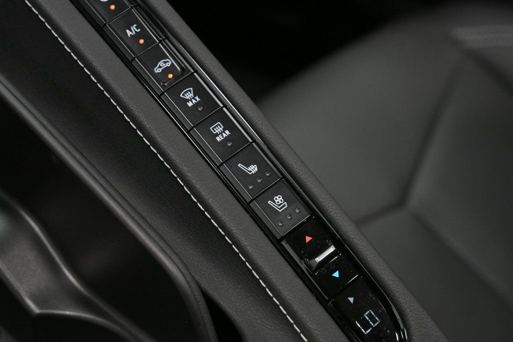 Used 2021 Chevrolet Corvette Stingray Preferred Conv w/ Z51 Performance Package RWD image 47