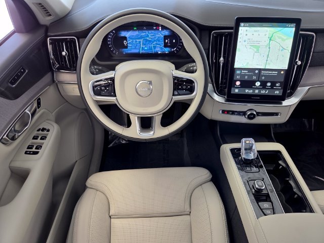 New 2026 Volvo XC90 B6 Ultra w/ Protection Package AWD/4WD image 14