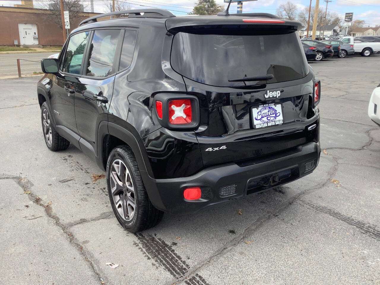 Used 2015 Jeep Renegade Latitude w/ Popular Equipment Group AWD/4WD image 15