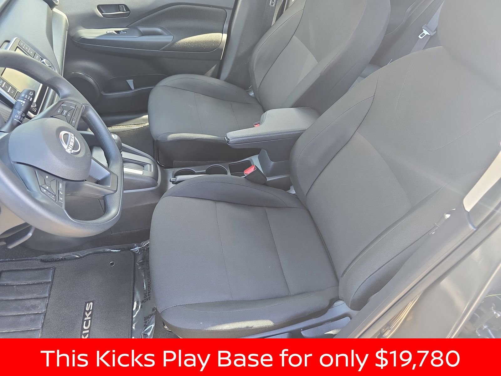 Used 2025 Nissan Kicks Play S image 20