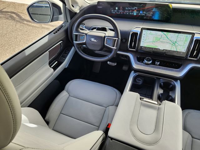 New 2026 Ford Expedition Platinum w/ Platinum Ultimate Package AWD/4WD image 10