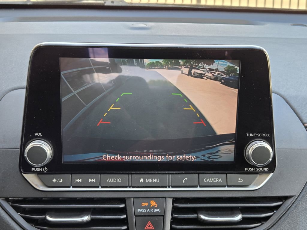 Used 2022 Nissan Altima 2.5 SR image 12