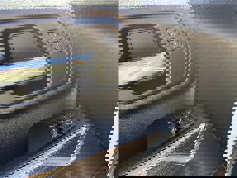 Used 2024 Chevrolet Silverado 2500 LT w/ Convenience Package image 22