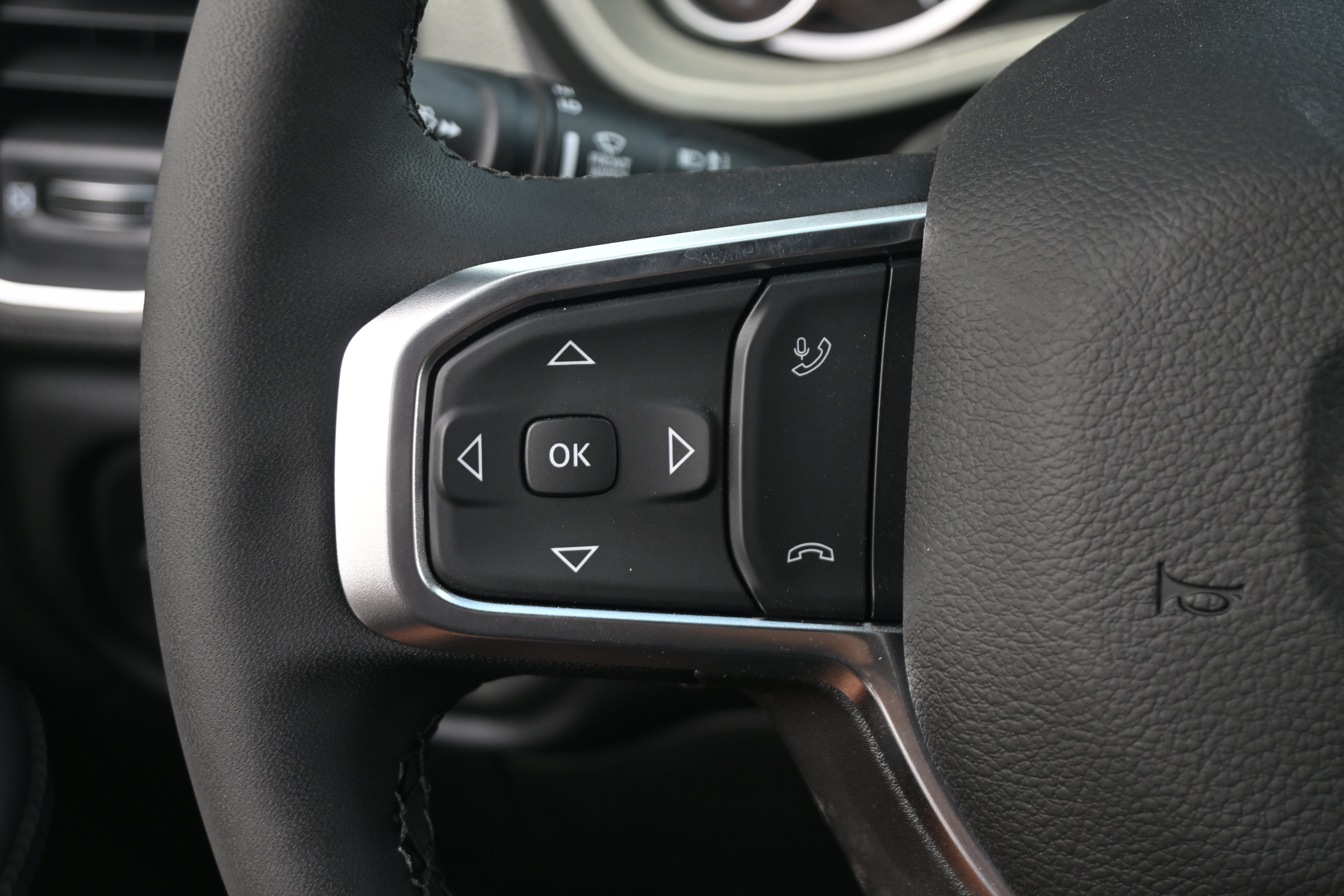 New 2026 RAM 2500 Big Horn AWD/4WD image 15