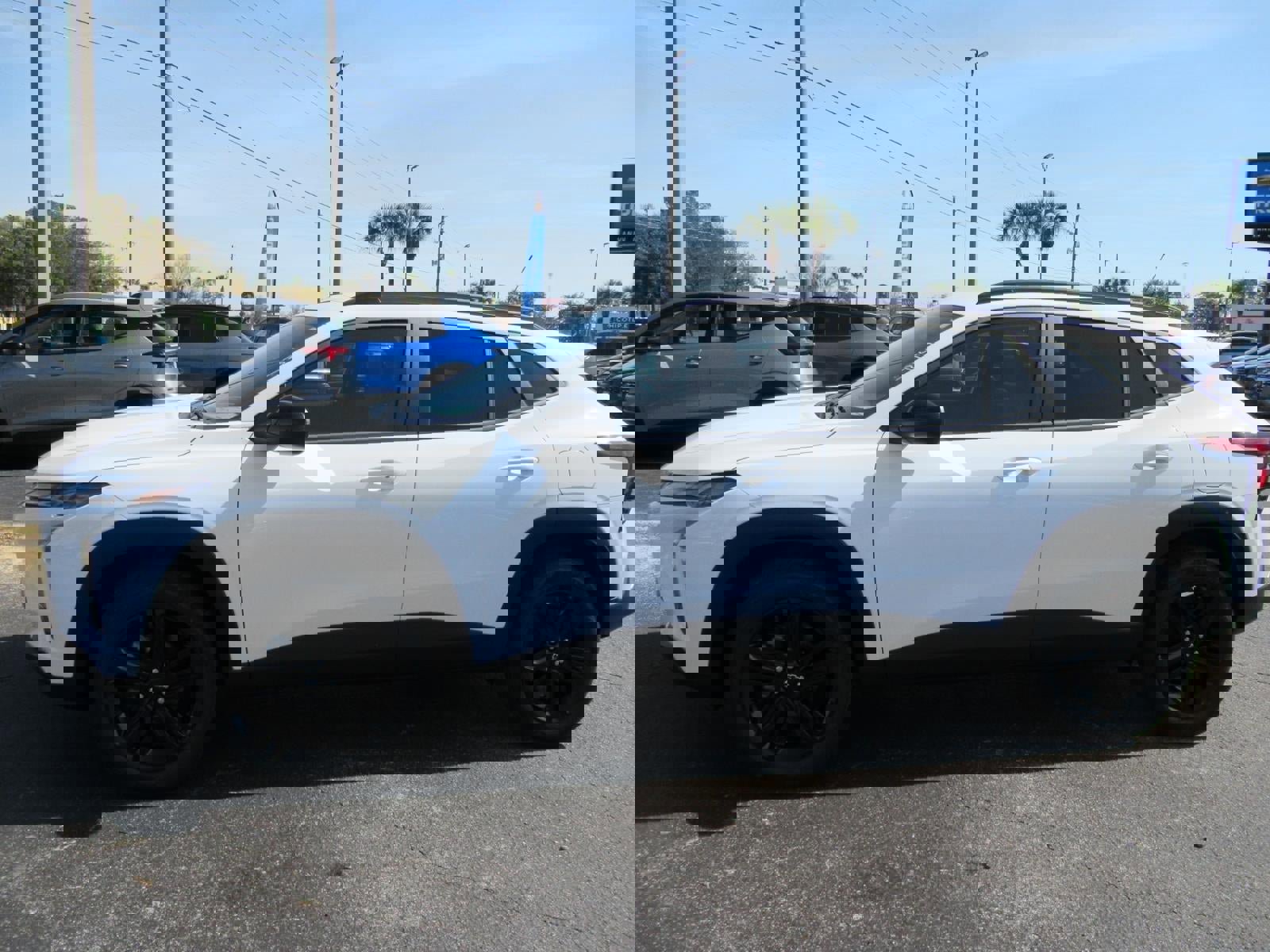 New 2026 Chevrolet Trax ACTIV w/ Driver Confidence Package image 2