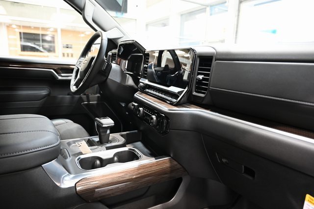 New 2026 Chevrolet Silverado 1500 LT image 14