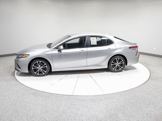 Used 2019 Toyota Camry SE FWD image 27