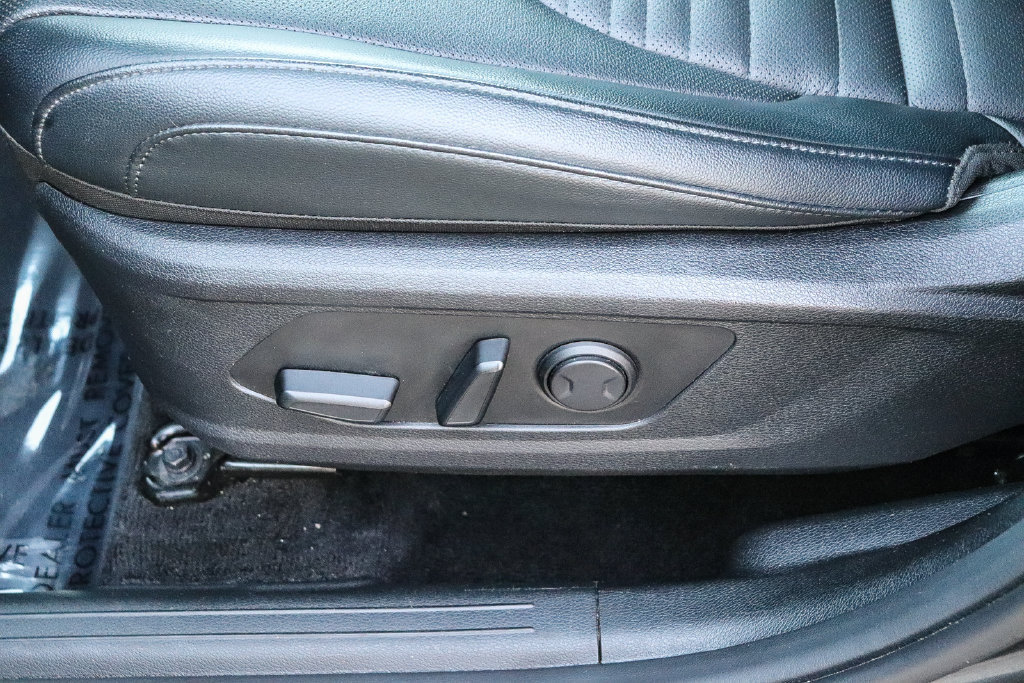 Used 2023 Kia Sportage SX FWD image 24