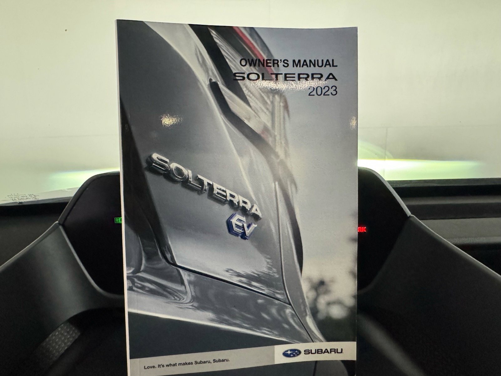 Certified 2023 Subaru Solterra AWD image 34