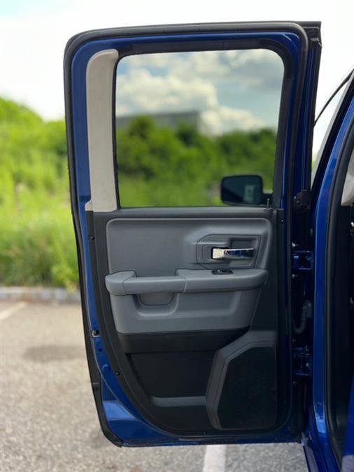 Used 2019 RAM 1500 Classic Warlock image 36