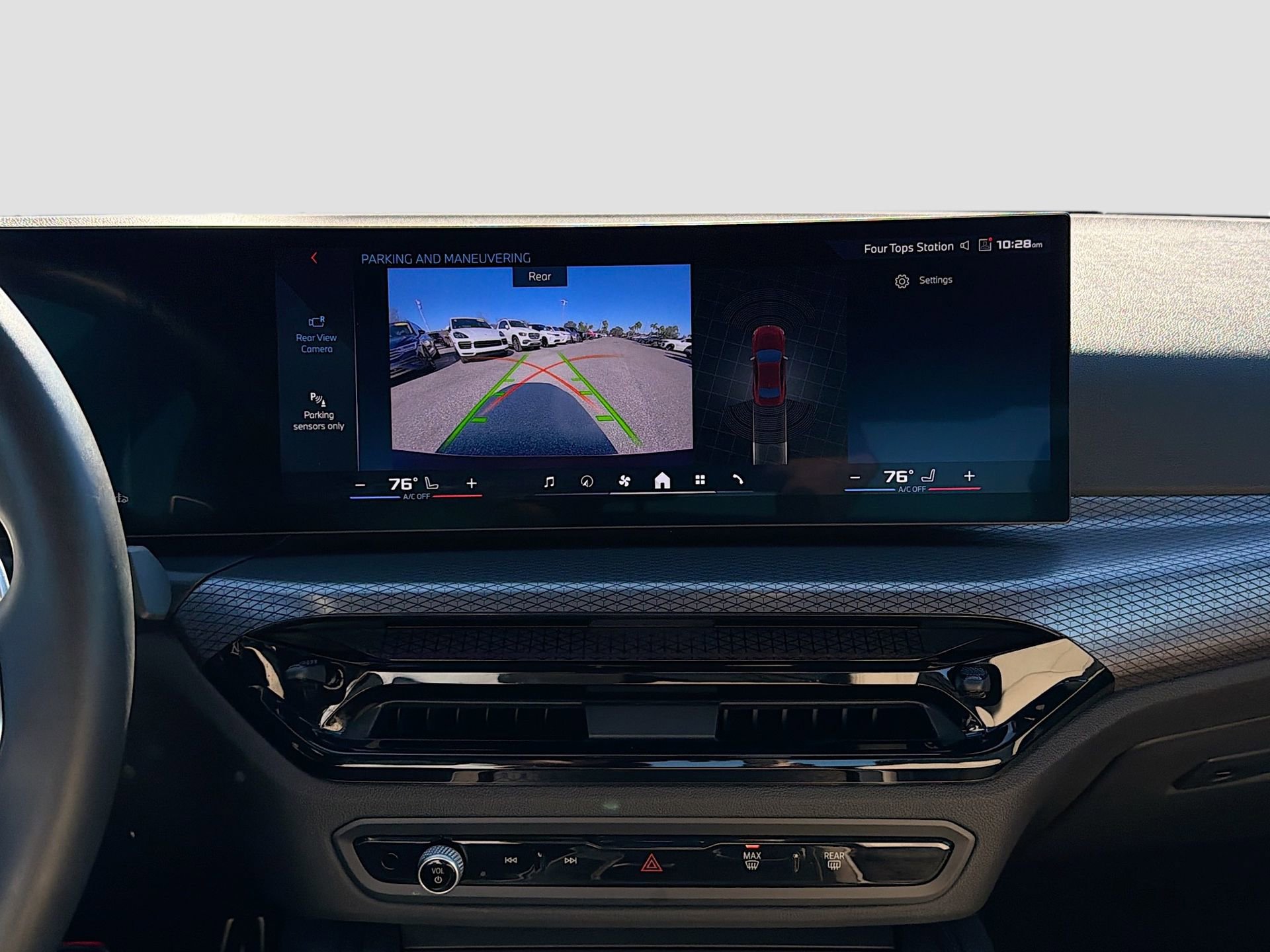 Used 2025 BMW M240i xDrive Coupe image 30