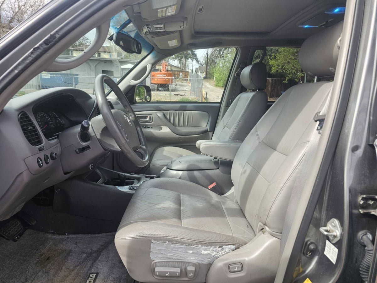 Used 2003 Toyota Sequoia Limited AWD/4WD image 9