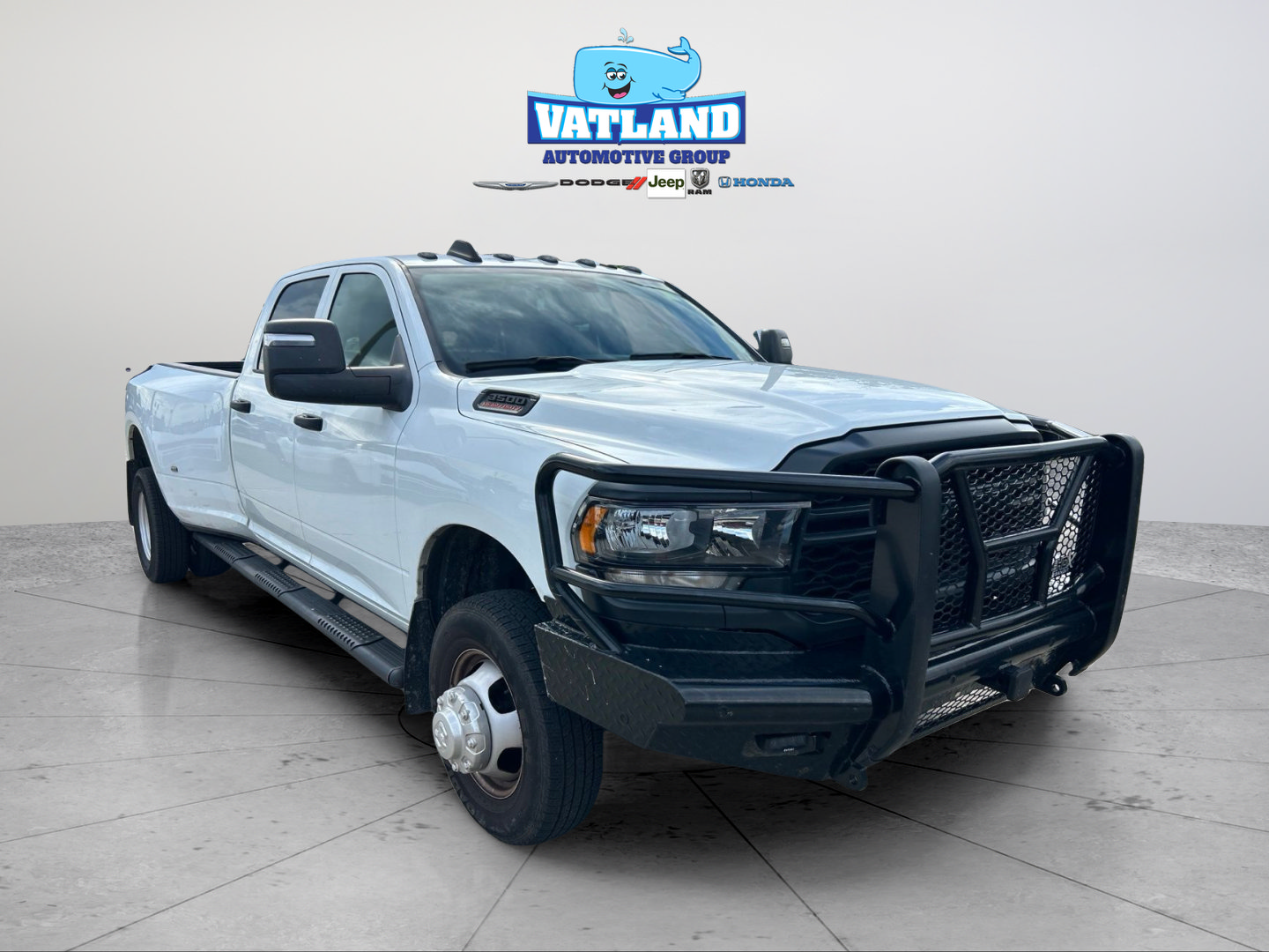 Certified 2024 RAM 3500 Tradesman AWD/4WD image 7