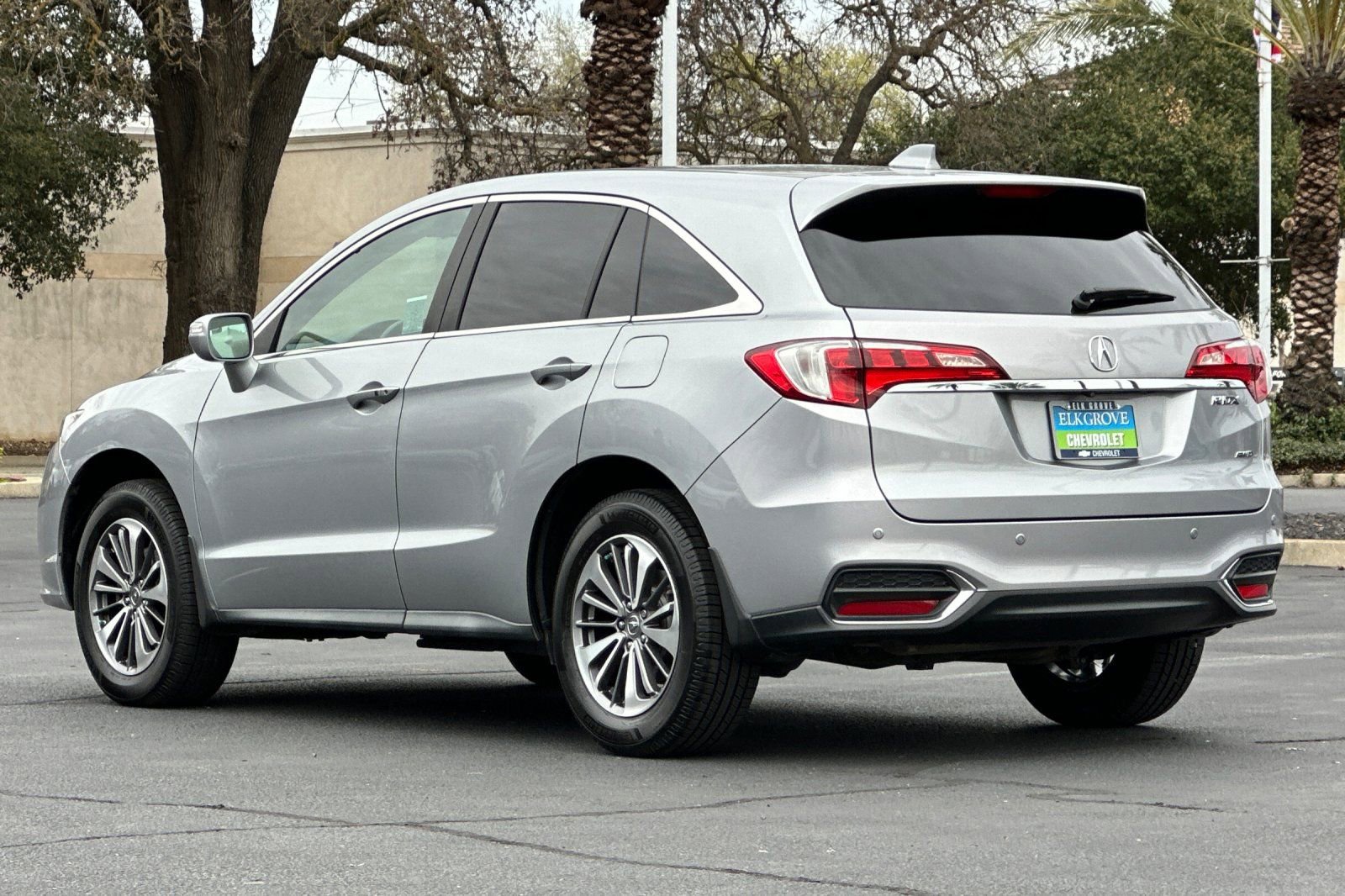 Used 2018 Acura RDX AWD w/ Advance Package image 5