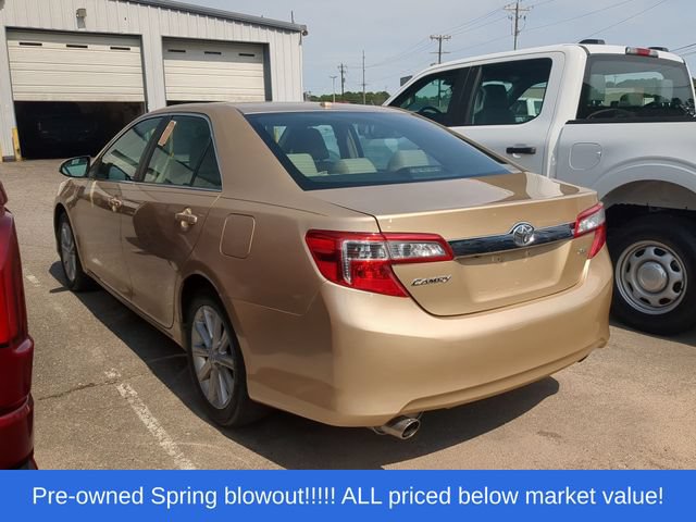 Used 2012 Toyota Camry XLE FWD image 2