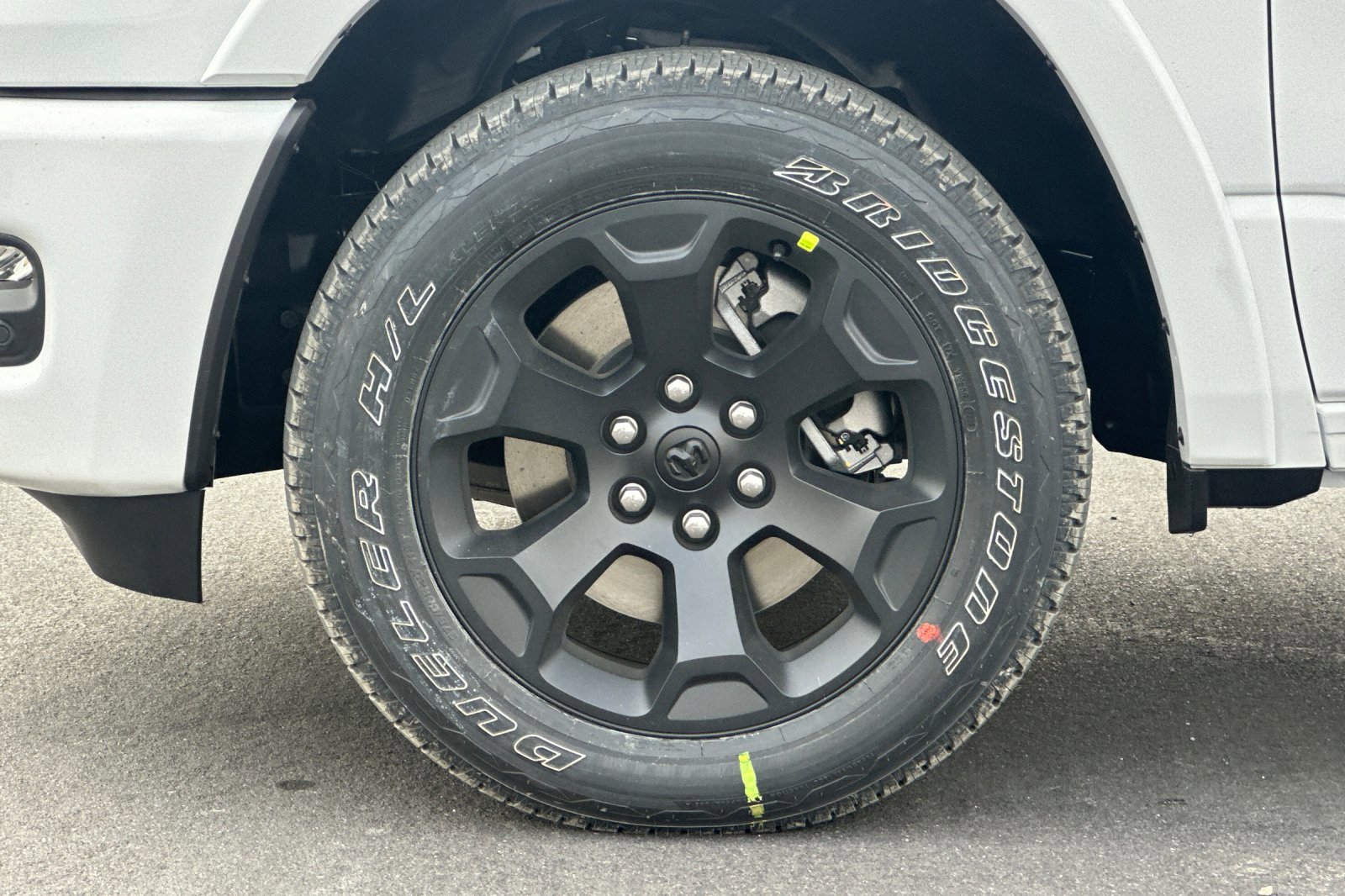 New 2026 RAM 1500 4x4 Crew Cab image 24