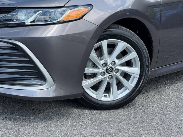 Used 2024 Toyota Camry SE w/ Convenience Package FWD image 26