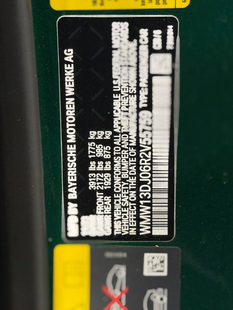 Used 2024 MINI Cooper SE w/ Signature Upholstery Package image 20