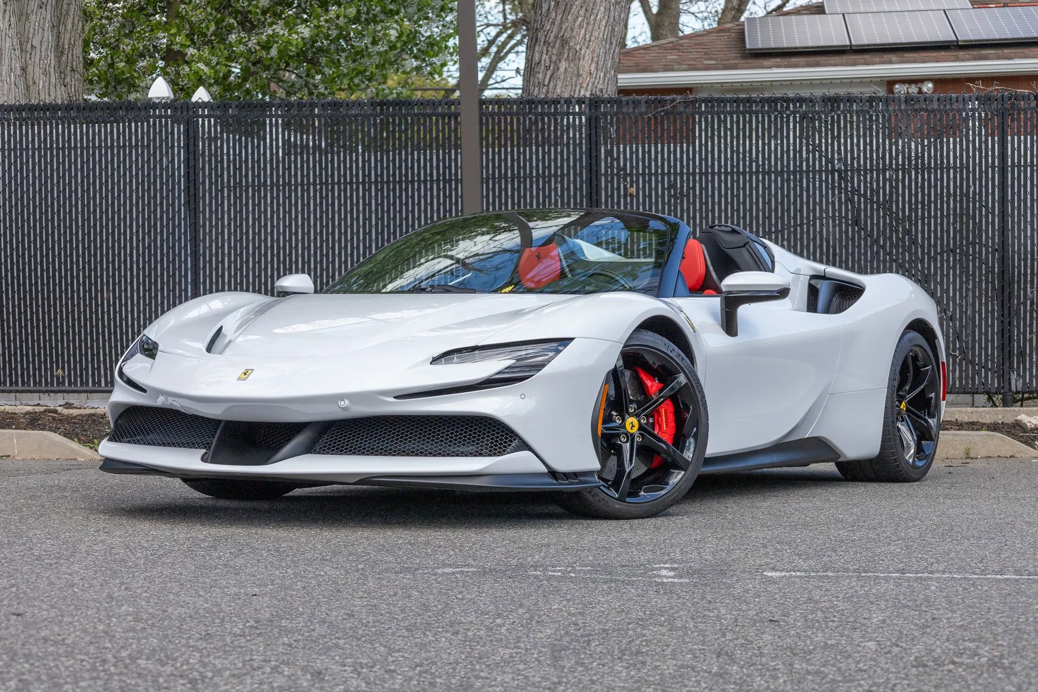 Used 2025 Ferrari SF90 Spider image 4