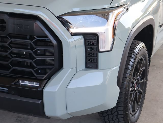 Used 2025 Toyota Tundra Limited w/ TRD Off-Road Package AWD/4WD image 10