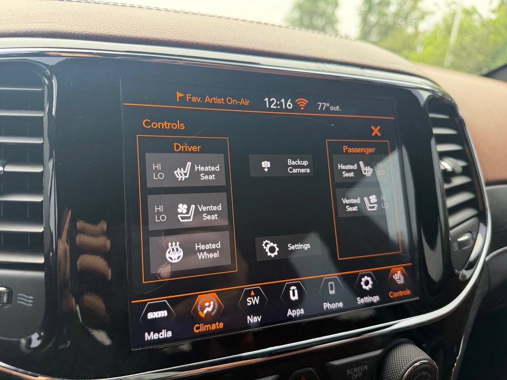 Certified 2020 Jeep Grand Cherokee Summit AWD/4WD image 22