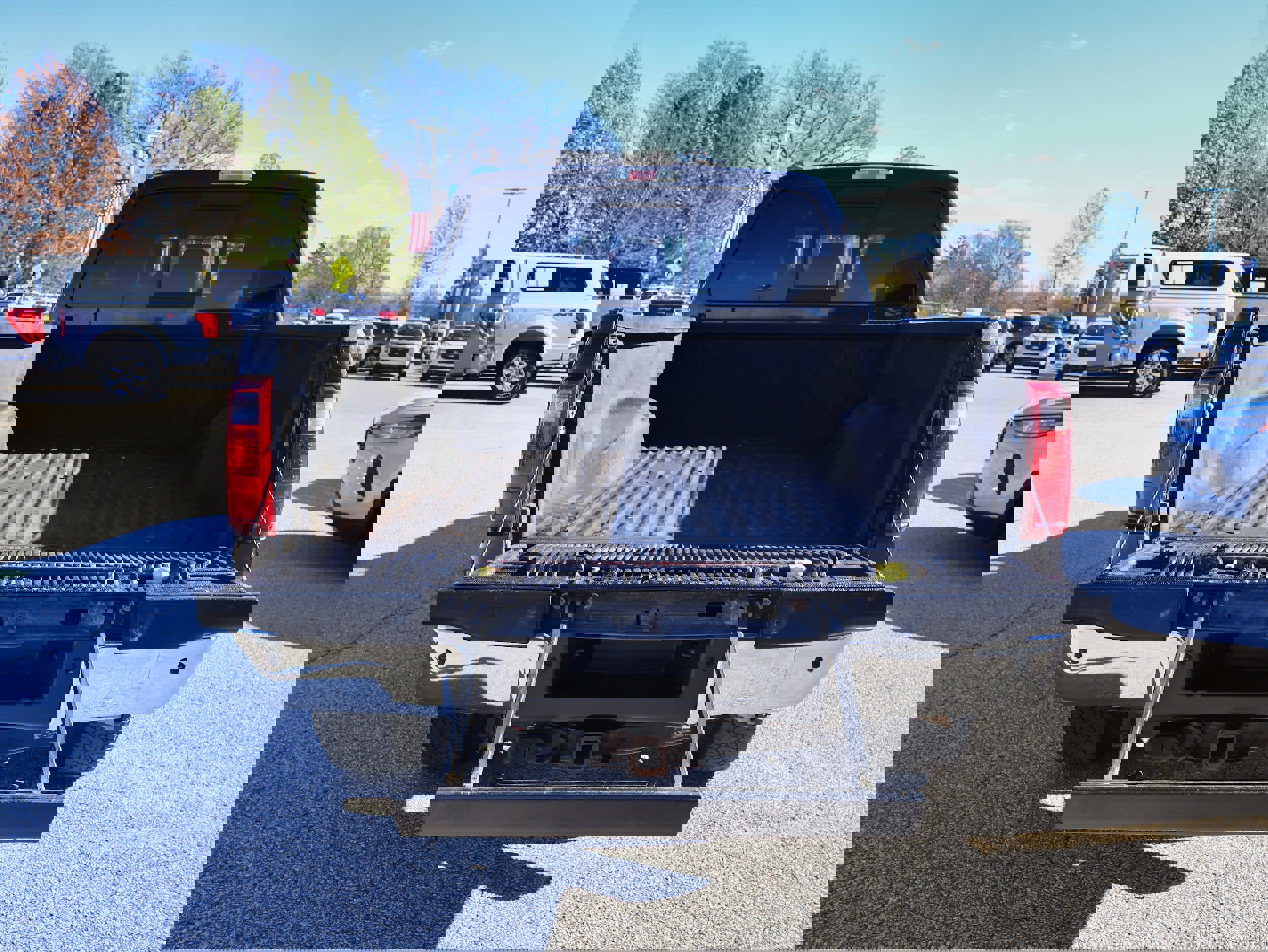 Used 2014 Ford F350 Lariat w/ Lariat Ultimate Package image 9