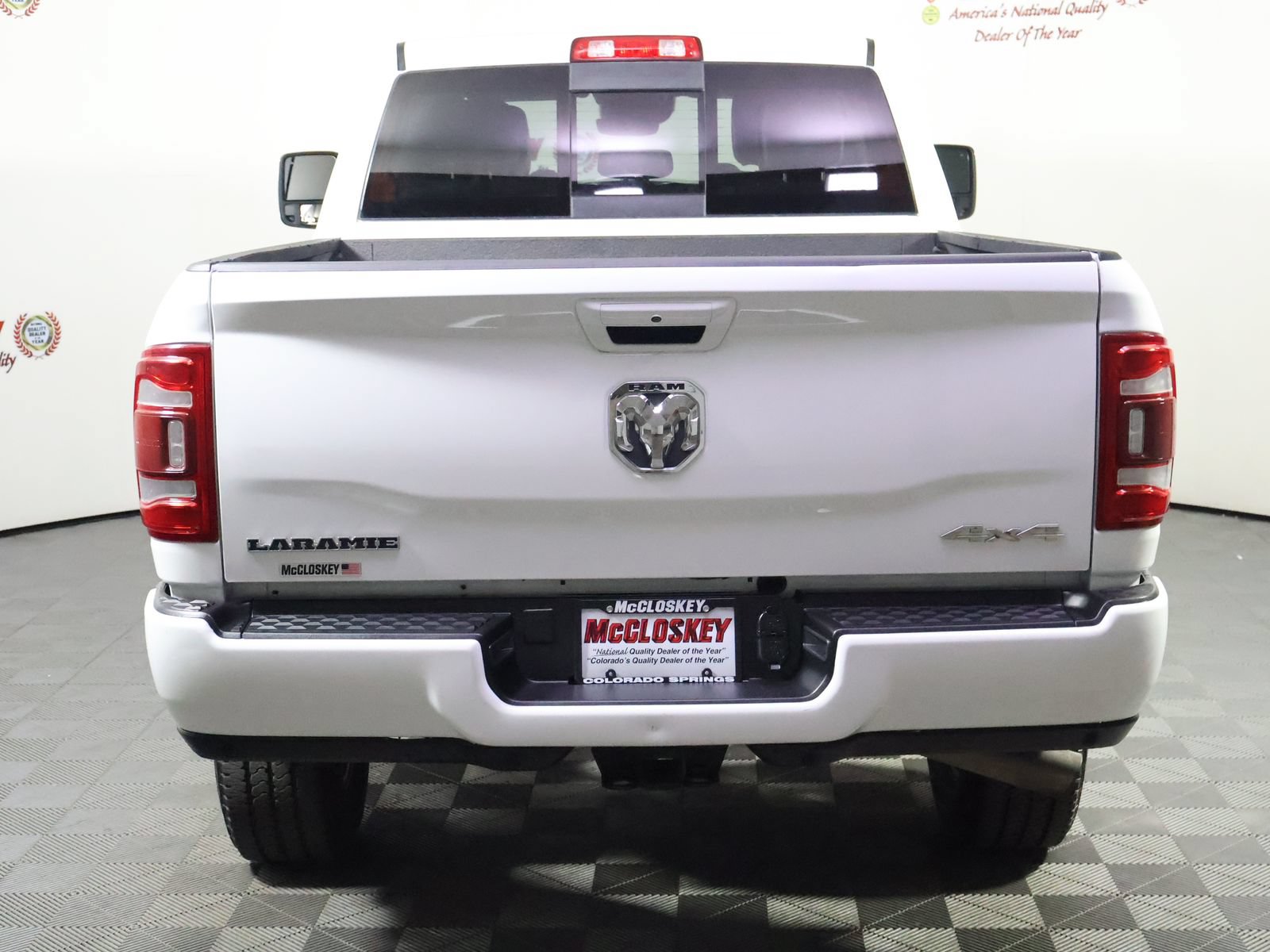Used 2024 RAM 2500 Laramie w/ Safety Group AWD/4WD image 5