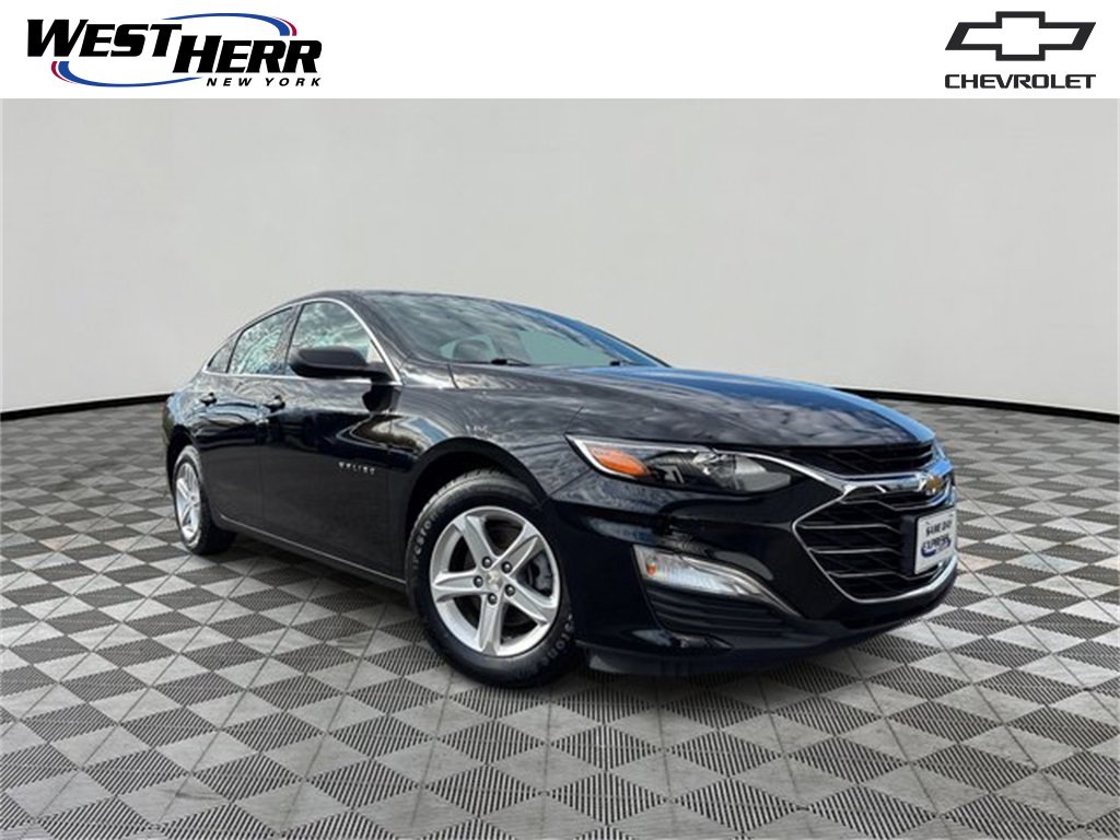 Used 2022 Chevrolet Malibu LS