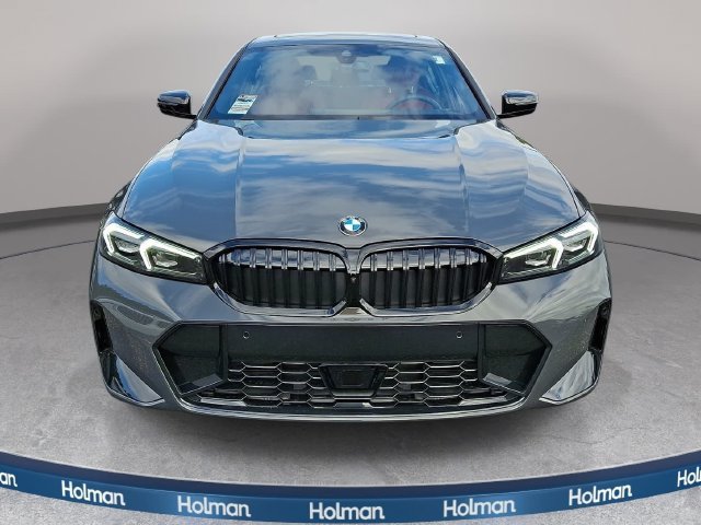 New 2026 BMW 330i xDrive Sedan w/ M Sport Package AWD/4WD image 2