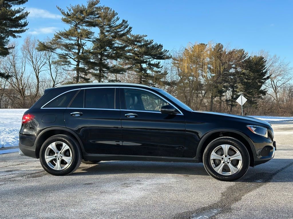 Used 2016 Mercedes-Benz GLC 300 4MATIC image 8