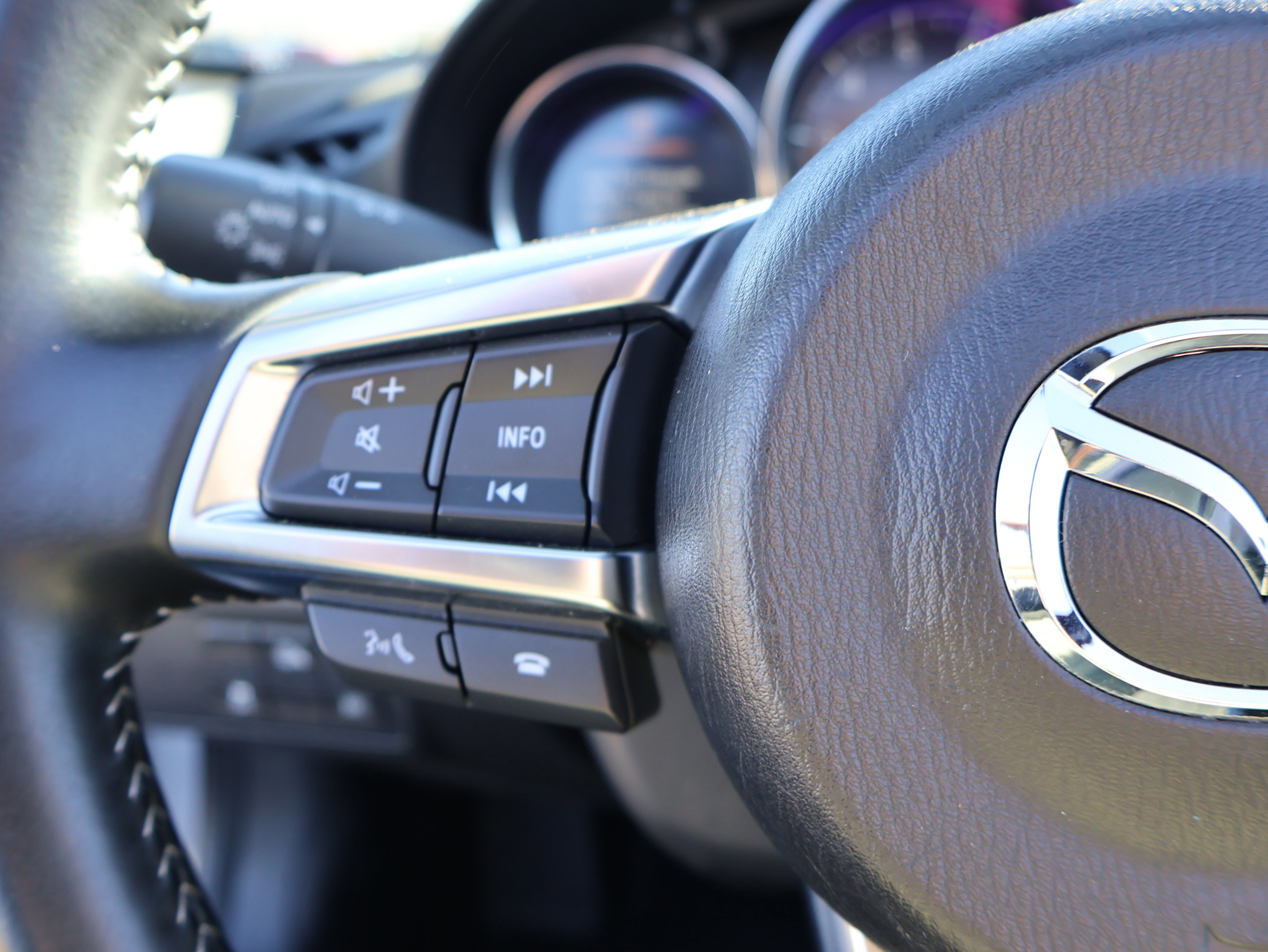 Used 2024 MAZDA MX-5 Miata RF Grand Touring image 37