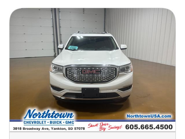 Used 2017 GMC Acadia Denali w/ Technology Package image 9
