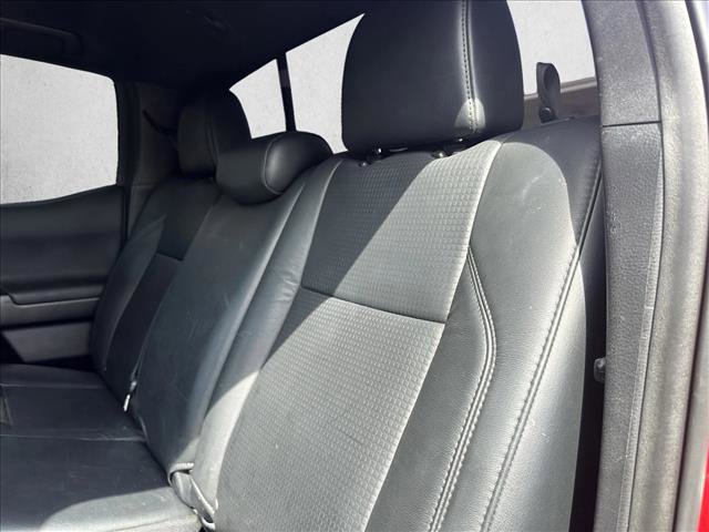 Used 2021 Toyota Tacoma TRD Off-Road w/ TRD Premium Off Road Package image 21