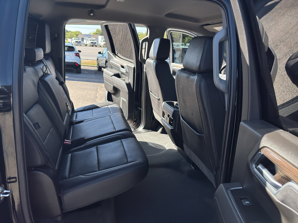 Certified 2025 Chevrolet Silverado 1500 RST w/ Convenience Package II AWD/4WD image 23