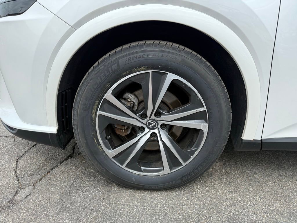 Used 2024 Lexus RX 350 Premium w/ Accessory Package (Z1) image 26