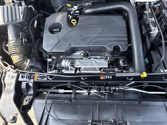 Certified 2023 GMC Terrain SLE w/ Driver Convenience Package image 28