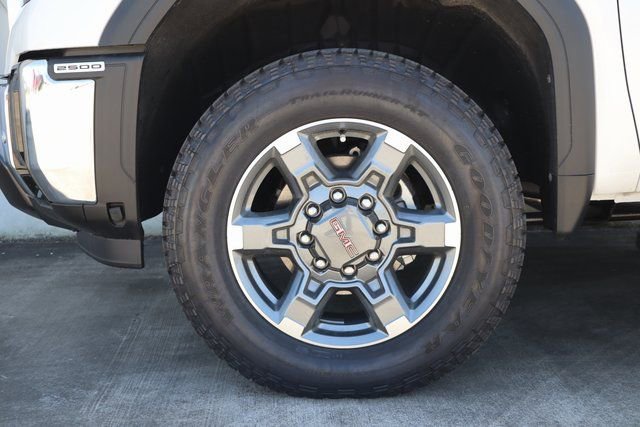 New 2025 GMC Sierra 2500 SLT w/ Texas SLT Premium Package image 9