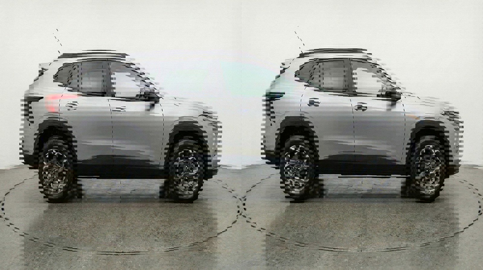 Used 2025 Chevrolet Trax LT image 8