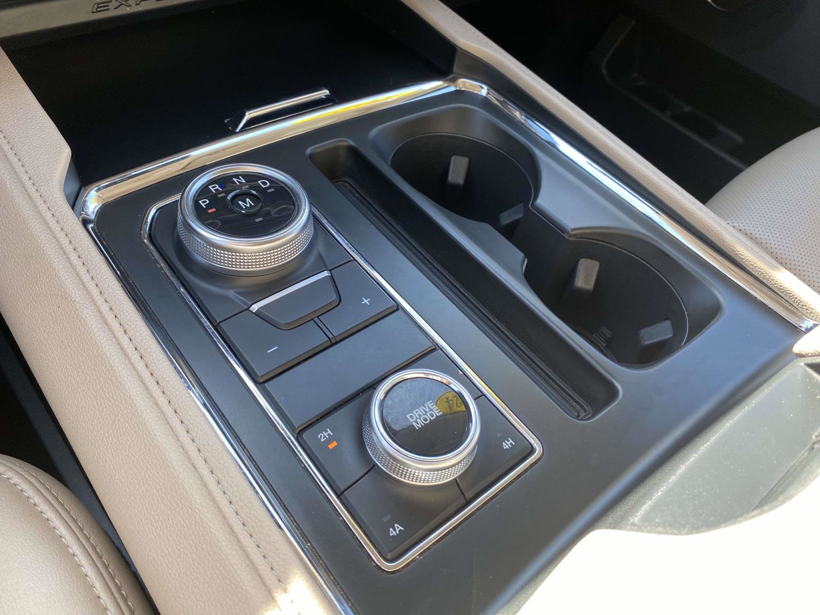 Used 2024 Ford Expedition Max XLT AWD/4WD image 28