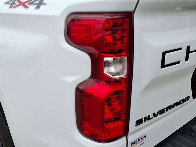 Used 2023 Chevrolet Silverado 1500 Custom w/ Rally Edition image 10